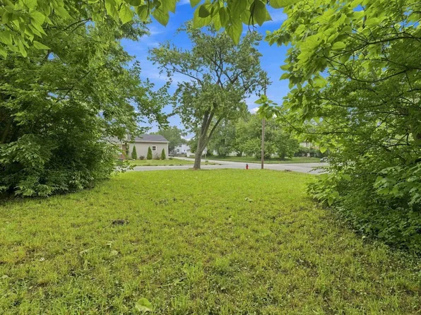 130 Donald St, South Bend, IN 46613