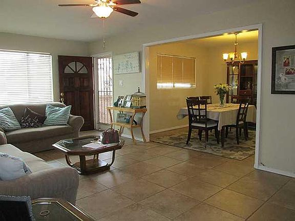 3rd image of 6004 Cabrillo Dr