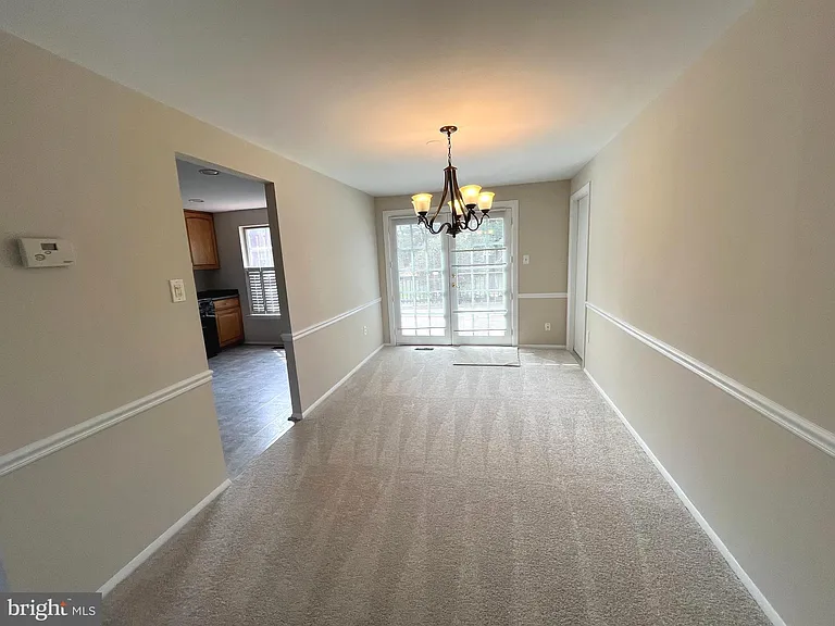 15705 Anamosa Dr — Photo 5