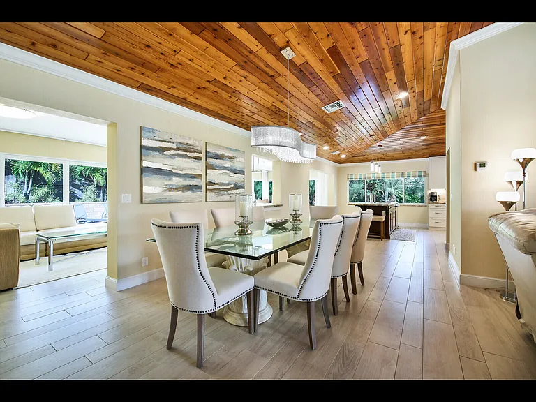 451 N Lyra Cir — Photo 6