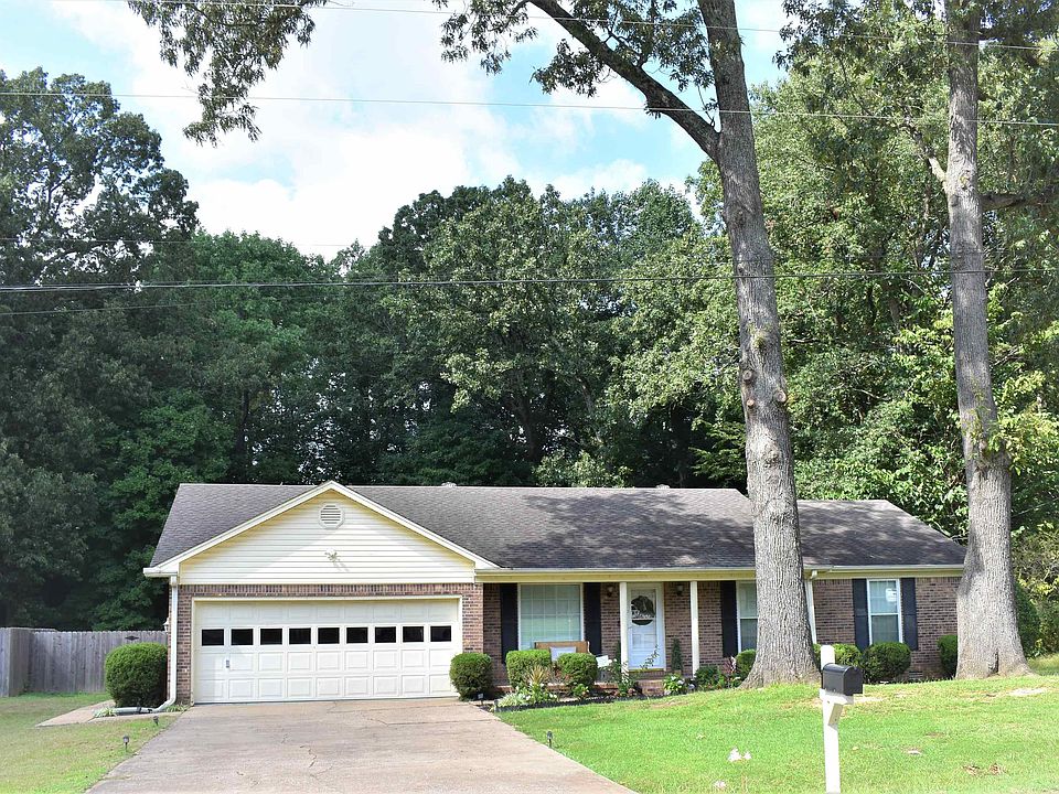 1st image of 23 Parchman Dr