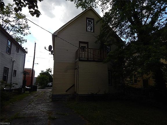 5th image of 2845 E 119th St