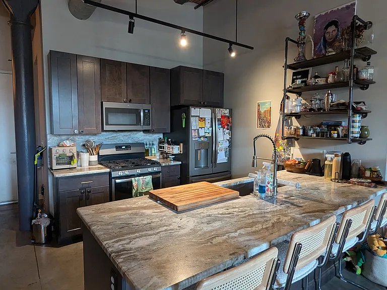 251 Heath St #411 — Photo 3