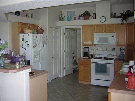 4th image of 430 Grand Vista Trl