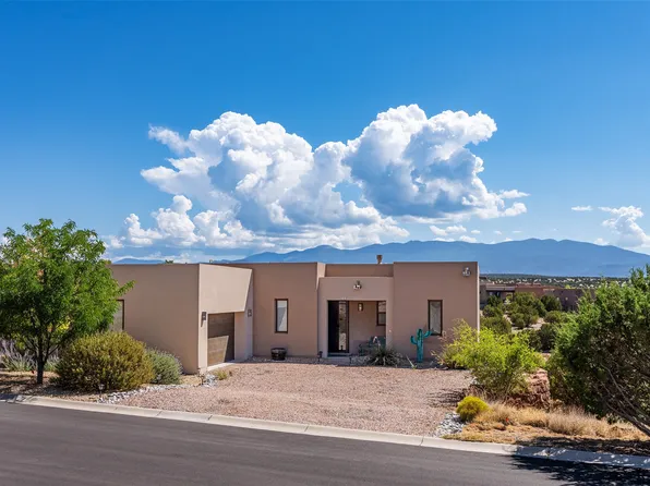 44 Via Summa, Santa Fe, NM 87507