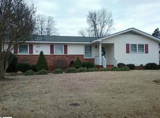 710 Davenport Rd, Simpsonville, SC 29680