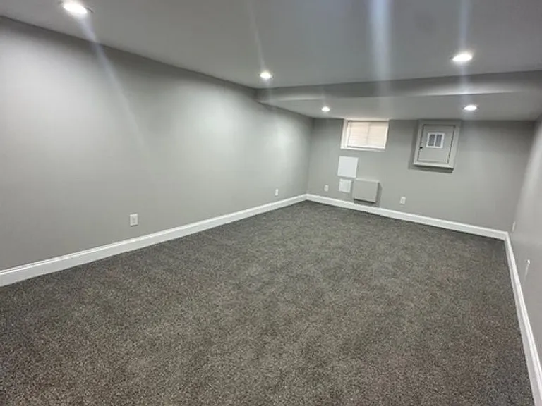 336 Whitridge Ave — Photo 7