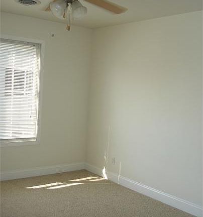 3rd image of 1218 Black Diamond Dr APT 5