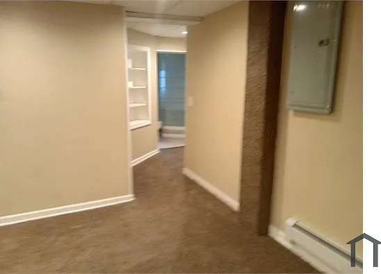 12710 N Saginaw St #MAIN — Photo 2
