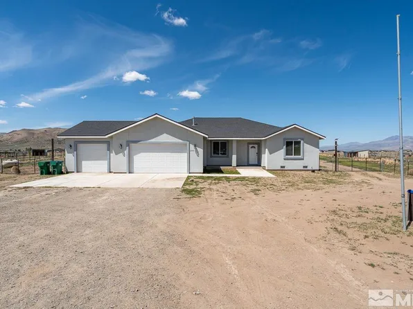 255 Panther Range Ct, Reno, NV 89510