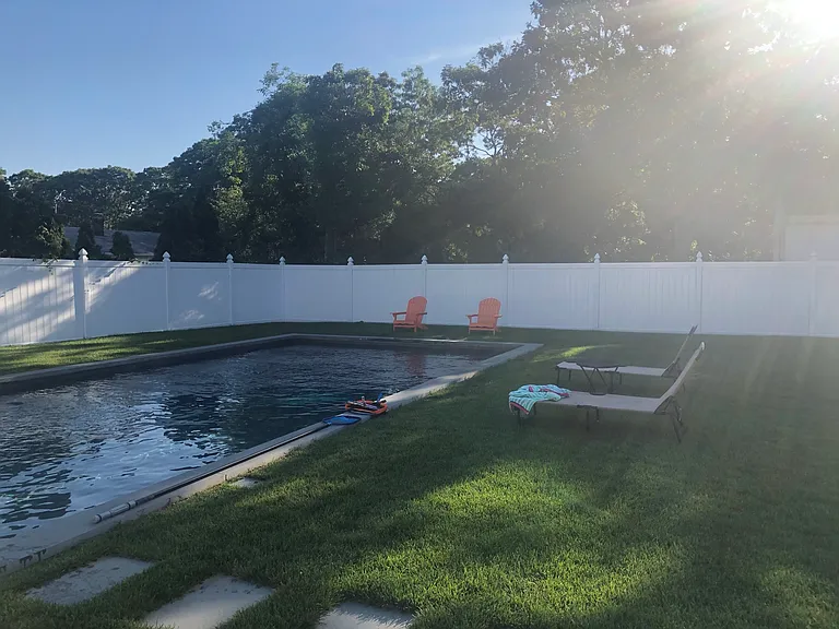 30 Tulip Ave — Photo 24