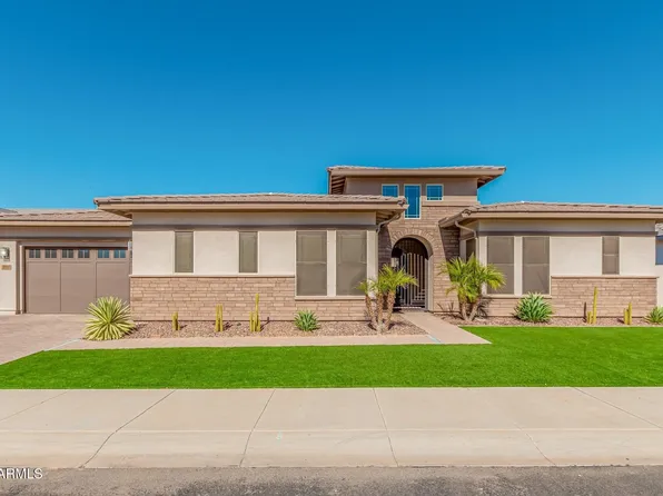1960 E BLACKHAWK Drive, Gilbert, AZ 85298