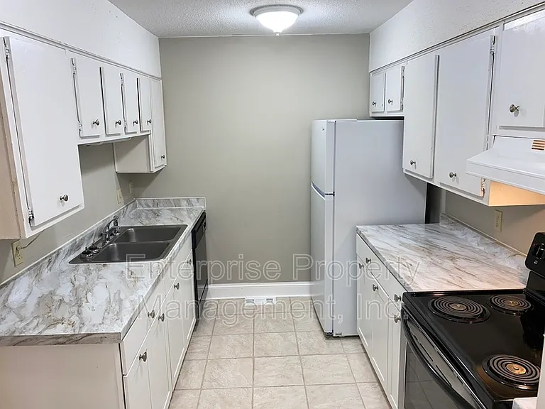 8176 Harley St — Photo 6