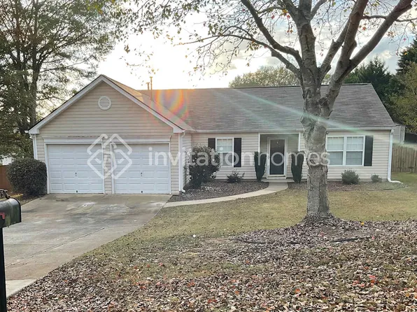 7355 Tatum Woods Dr, Cumming, GA 30028