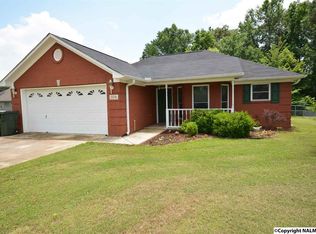 106 Lacebark Dr, Toney, AL 35773