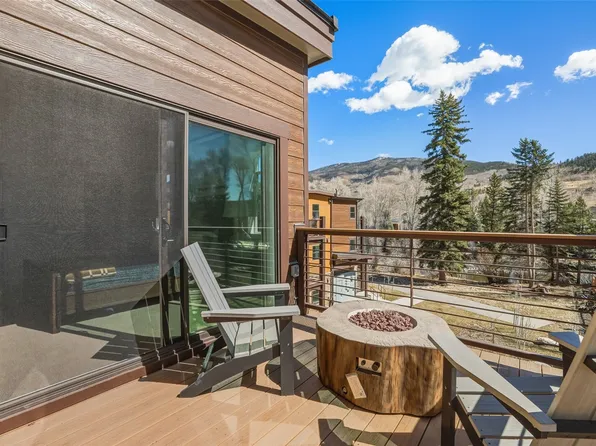 1030 Blue River Pkwy #A-302, Silverthorne, CO 80498