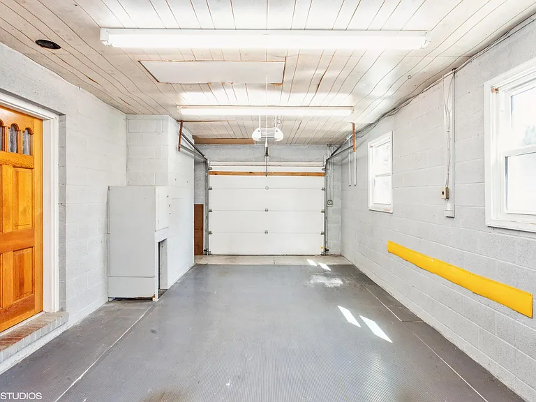 5913 Oakland Rd — Photo 27