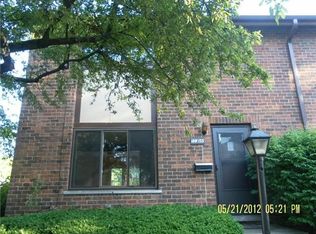 18W155 Buckingham Ln, Villa Park, IL 60181