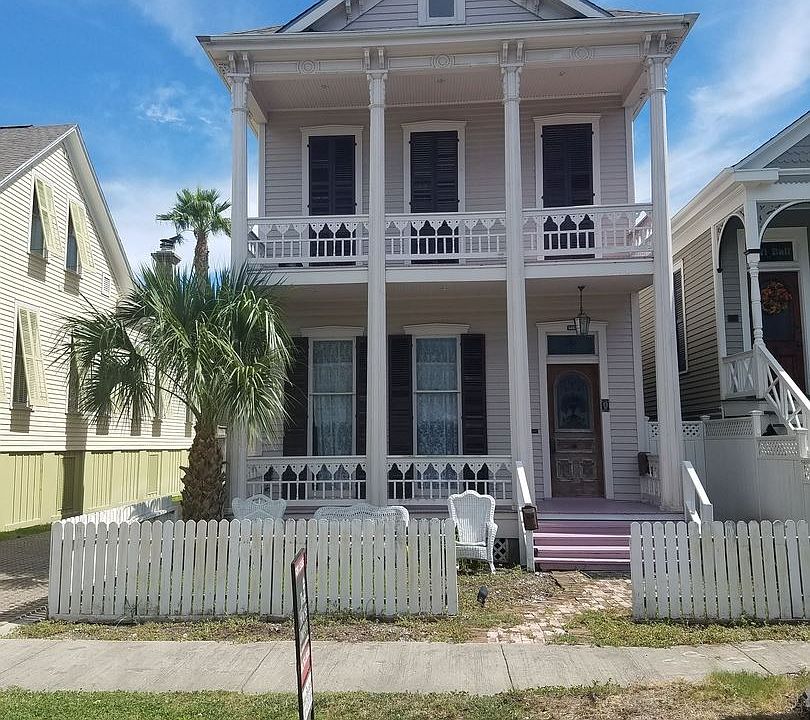 1st image of 1717 Ball St