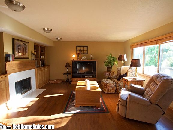 3rd image of 7124 Beaver Hollow Cir