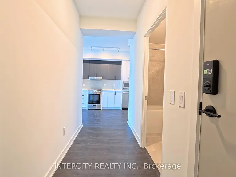 5105 Hurontario St S #1712 — Photo 10