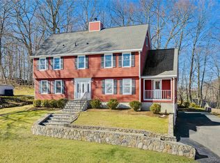 15 Cross Road, Cortlandt Manor, NY 10567