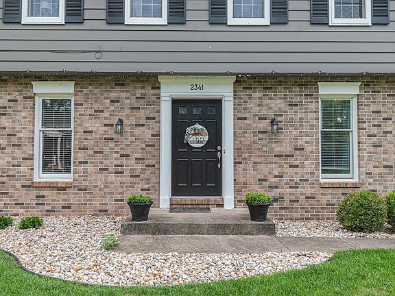 3rd image of 2341 Brookwood Dr