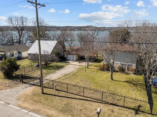 2119 E Lake Dr, Weatherford, TX 76087