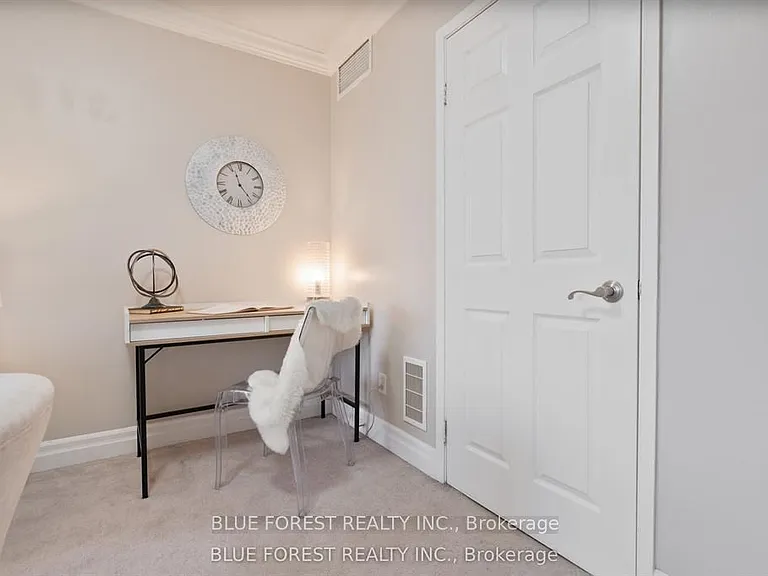 1275 Bentley Dr #310 — Photo 8