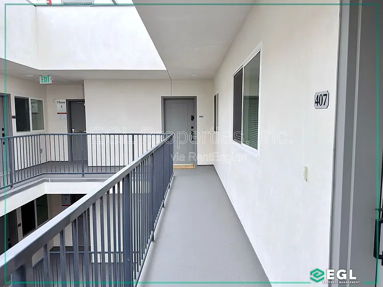 10505 Hawthorne — Photo 16