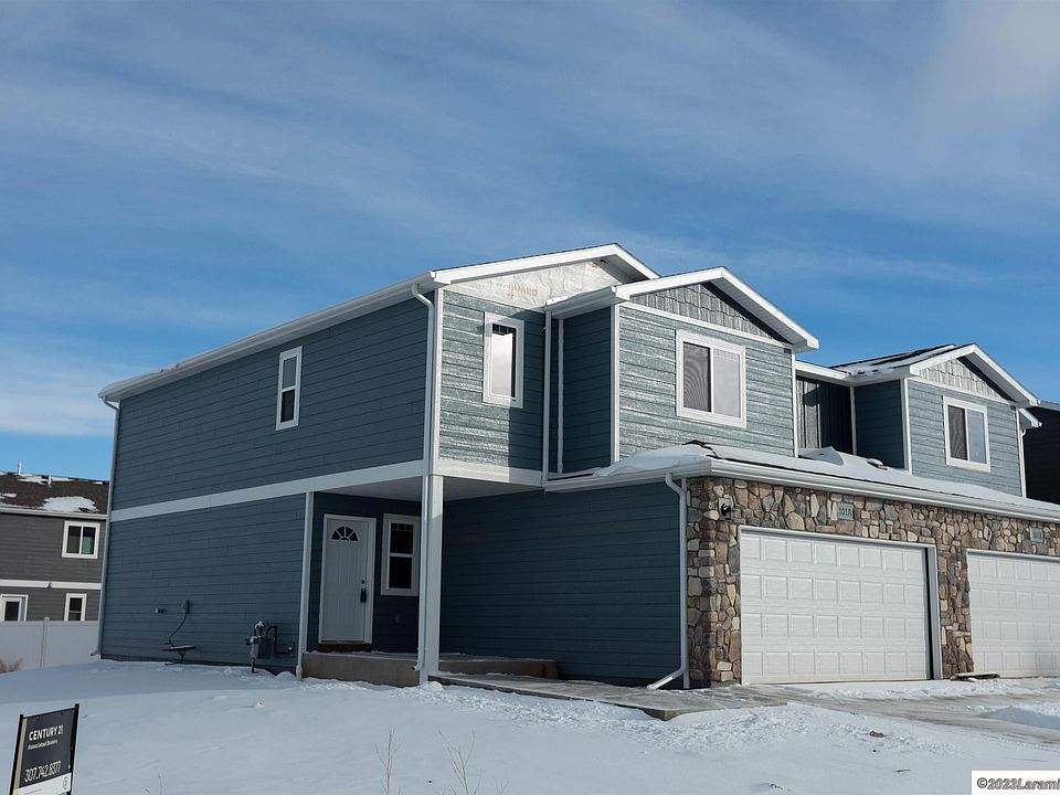 1st image of 4521 Bobolink Ln Unit 101B