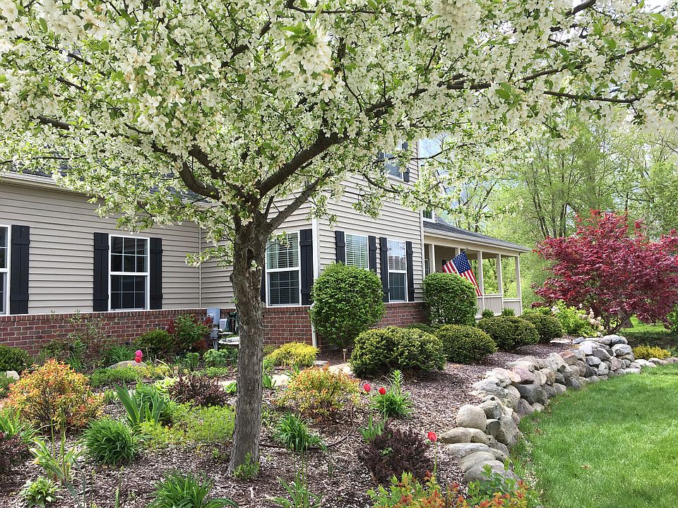 1st image of 3484 Oak Knoll Dr