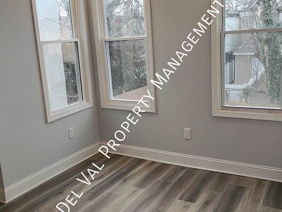 4th image of 2626 N 9th St Unit 2