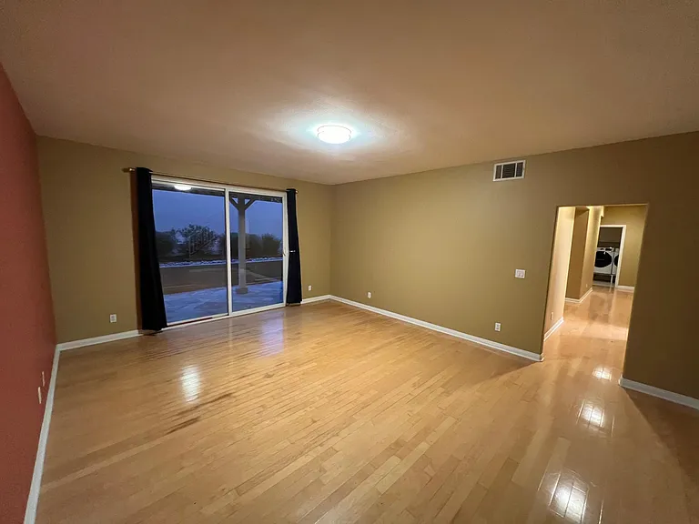 5630 Alix Ct — Photo 19