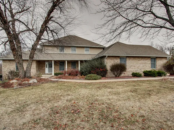 4305 Hampton Ln, Quincy, IL 62305