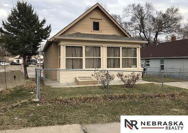 1st image of 5617 S 21st St