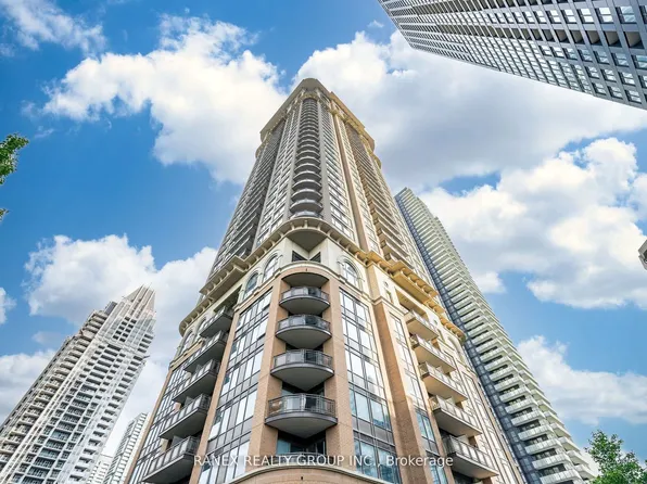 385 Prince Of Wales Dr #317, Mississauga, ON L5B 0C6
