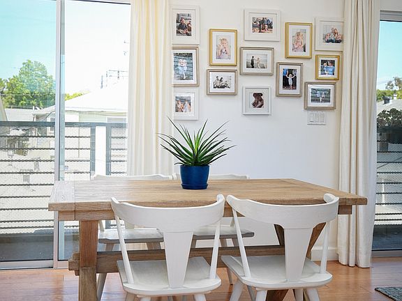 5th image of 2438 Ocean Park Blvd #B
