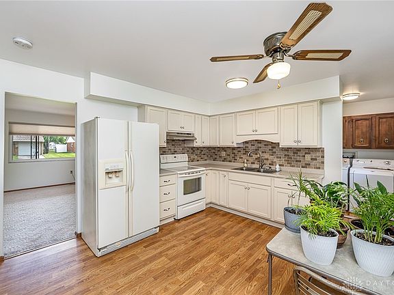 5th image of 26 Greencliff Dr