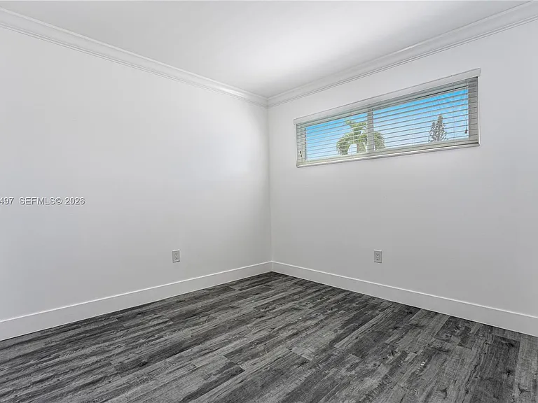 8340 Harding Ave #201 — Photo 4