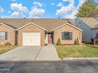 8656 Denmark St, Knoxville, TN 37931