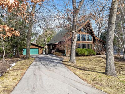 242 Waubun DRIVE, Fontana, WI, 53125