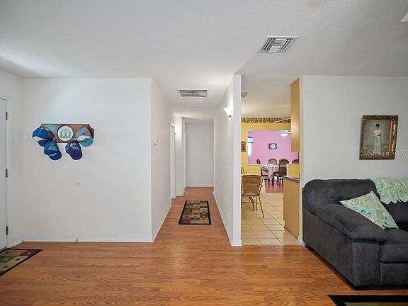 5th image of 16 Tomoka Pl
