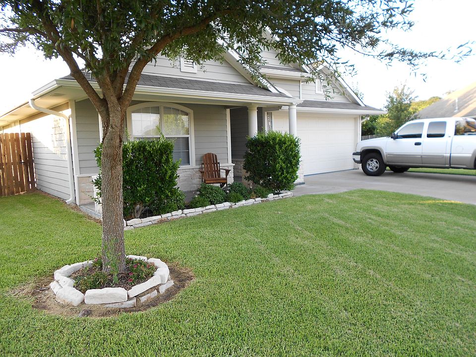 1st image of 2702 Darwood Ct