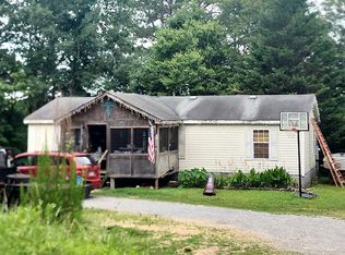 70 Christian Dr, Talking Rock, GA 30175