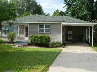917 Mayes Ave, Springdale, AR 72764