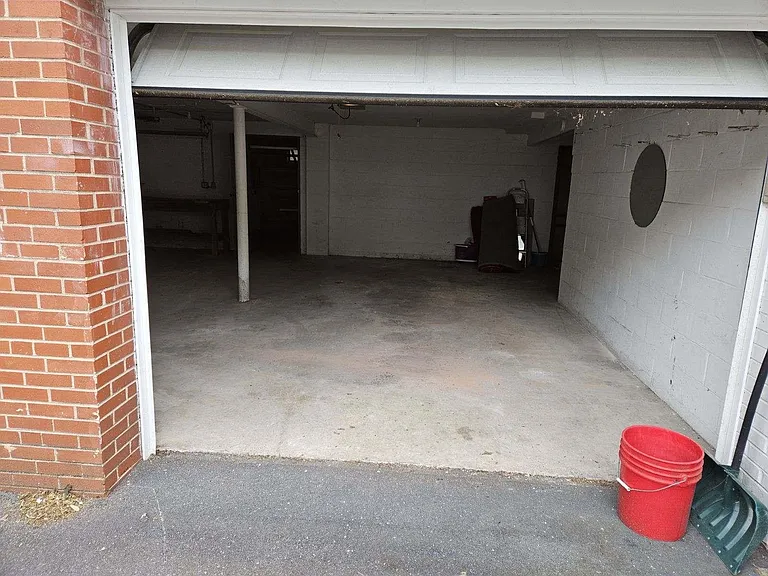 4031 Concord St #STORAGE GARAGE — Photo 2