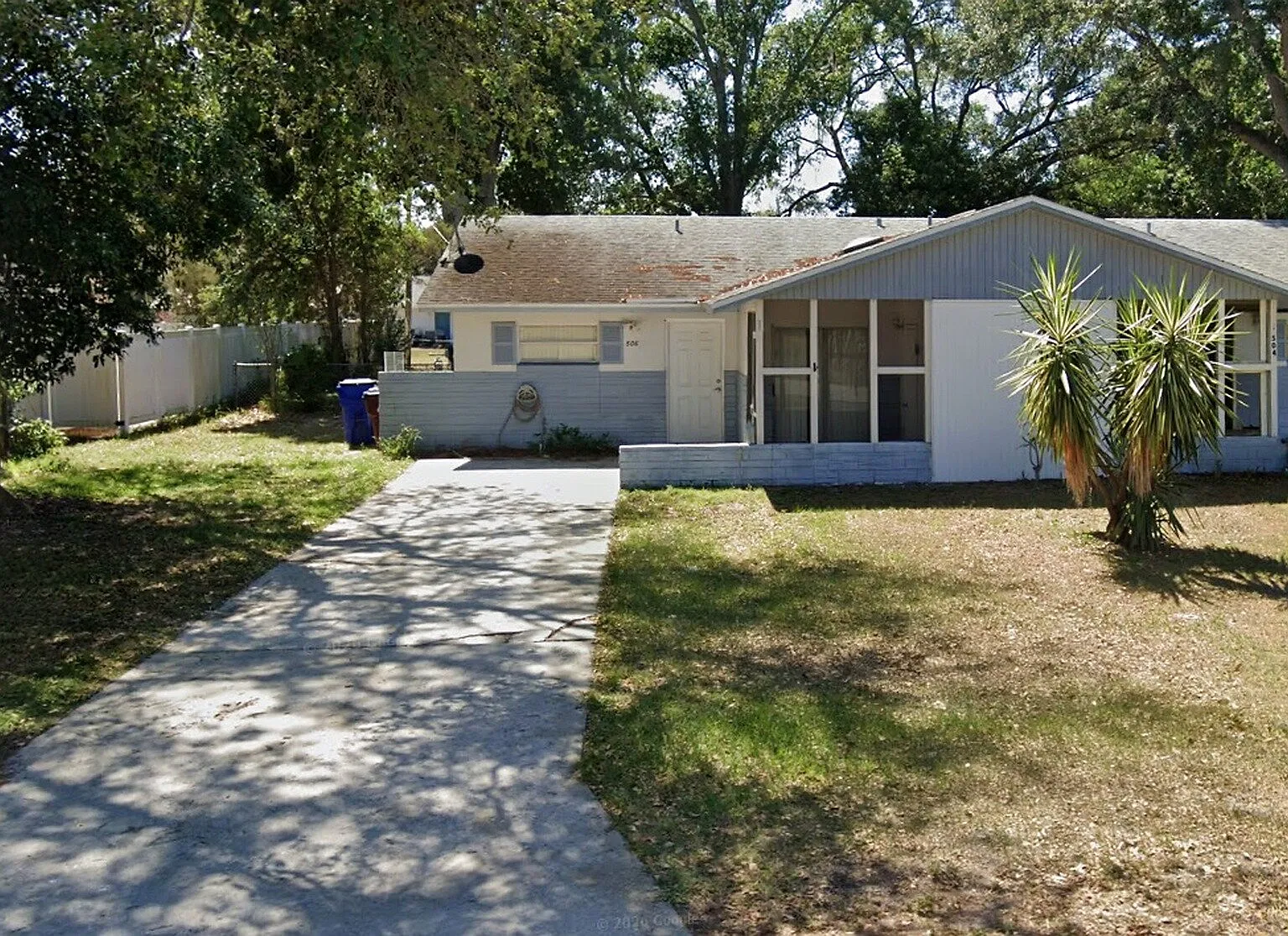 2 bed, 1.0 bath, 894 sqft, $1,495 — Photo 1