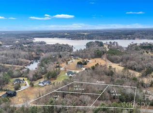 3 Sam Poole Ln, Taylorsville, NC 28681