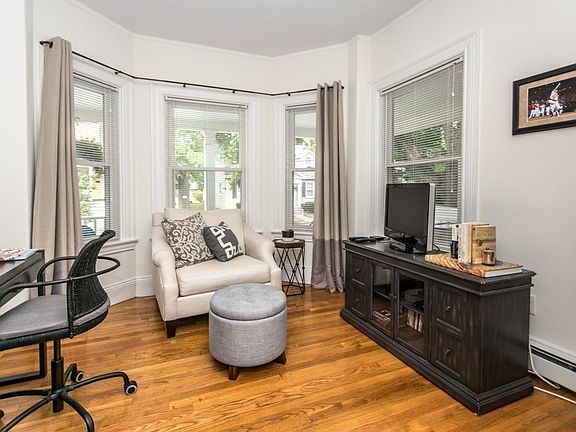 5th image of 30 Appleton St #1